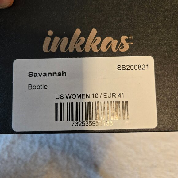 Inkkas Savannah booties US 10 EU 41 gently used floral and suede - Picture 6 of 6